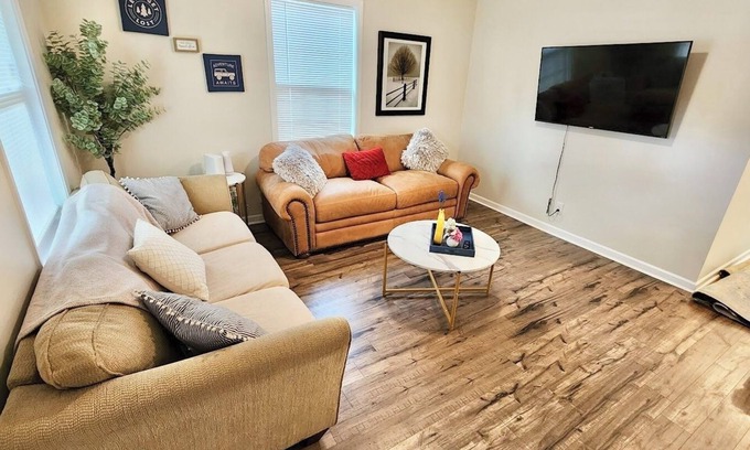Birmingham Casa | Perfect Private Birmingham Getaway Near Downtown!