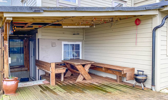 Sandoy Apartamento | Apartamento que admite mascotas en.