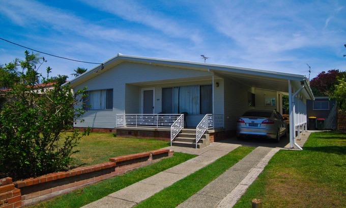 Crescent Head Casa | PET FRIENDLY HOLIDAY COTTAGE