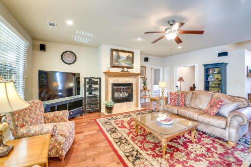 Hot Springs Village Casa | Pet-Friendly Hot Springs Village Townhome with Patio