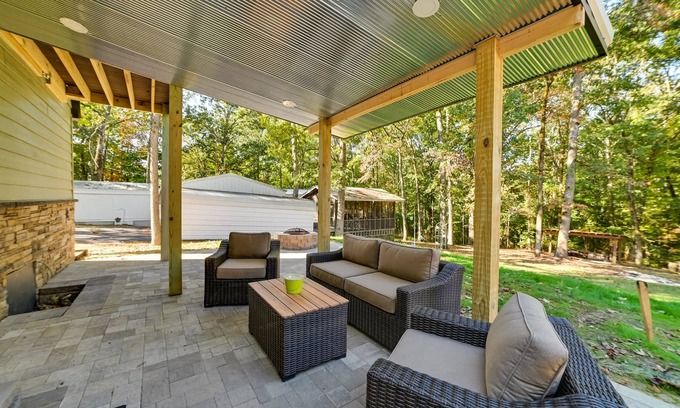 Springville Cabina | Pet-Friendly Springville Cabin Near Kentucky Lake!