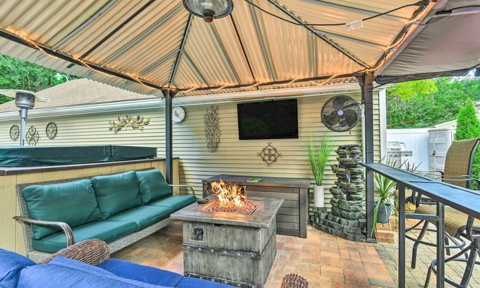 Taylor Casa | Pet-Friendly Taylor Home w/ Backyard Oasis!