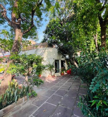 Jaipur Casa | Pet Friendly Villa With Courtyard & Kitchen In Jaipur