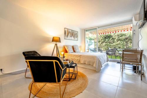 Saint-Tropez Apartamento | Petit Eden l Balcony & Peaceful l Shellter Rentals