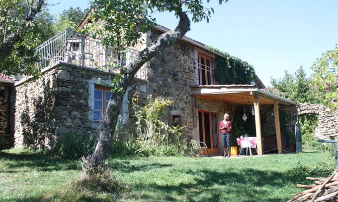 Laval-sur-Doulon Cabaña | Petit Soleil Cottage