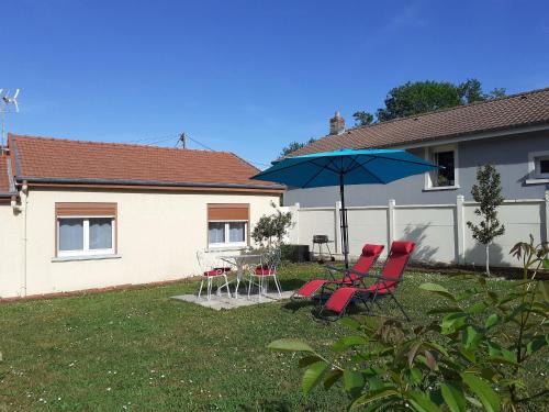 Luneville Casa | Petite maison rénovée proche centre Lunéville, jardin, barbecue, parking privatif, à 30 min de Nancy - FR-1-584-180