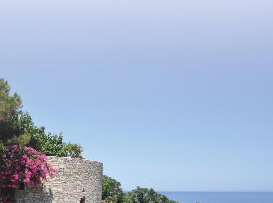 Taxiarchis Casa | Petrino