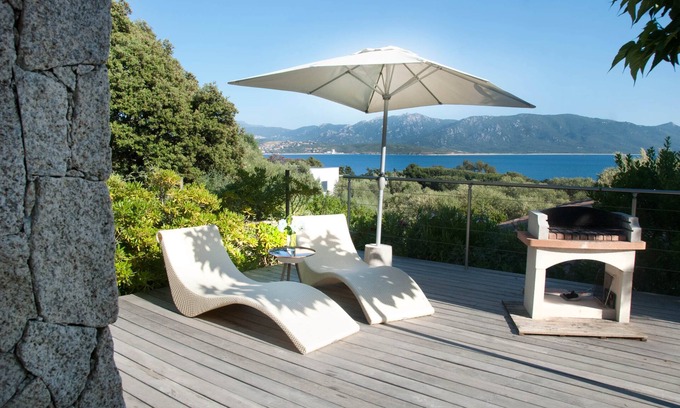 Olmeto Villa | Villa de 4 estrellas con piscina, vista al golfo de Valinco, a 250 m de las playas.