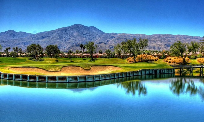 La Quinta Condominio | PGA West Stadium 4th Tee Villa. Stagecoach, Coachella, Career Builder. Duerme 6