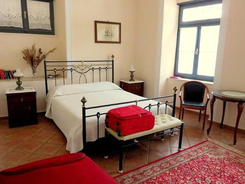 idhra Casa | Phaedra Hotel