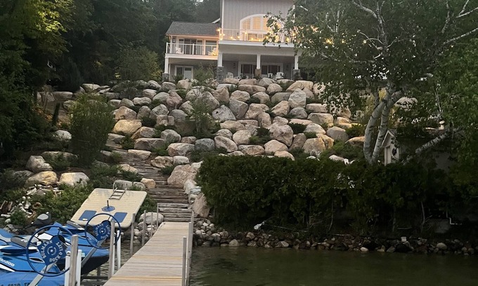 Walloon Lake Cabaña | Phenomenal 4 BR, 5 BA lakefront home on North Shore Drive, Walloon Lake.