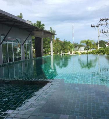Old Phuket Town Apartamento | Phuket naka Condon-41无边泳池免费上网免费停车位