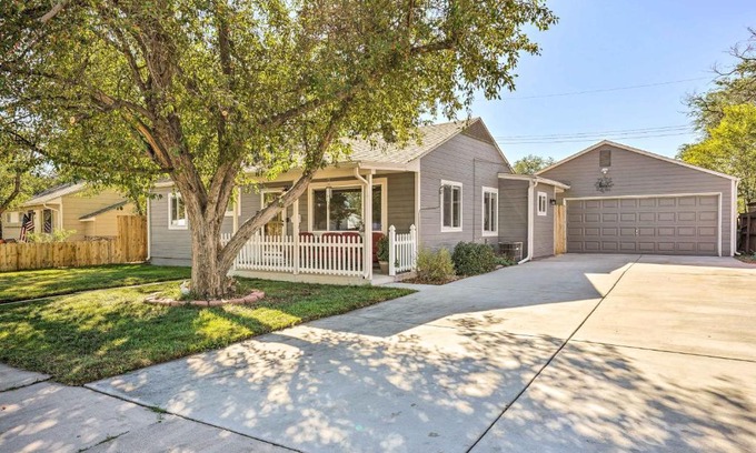 Central Colorado Springs Casa | Picturesque Colorado Springs Vacation Home!