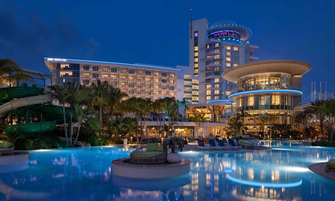 Barrier Island Hotel | Pier Sixty-Six (Pier 66)