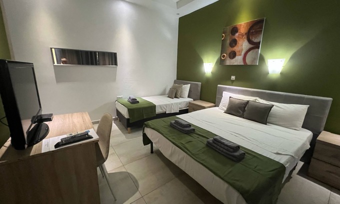 Qawra Casa | Pierre De Soleil Guesthouse