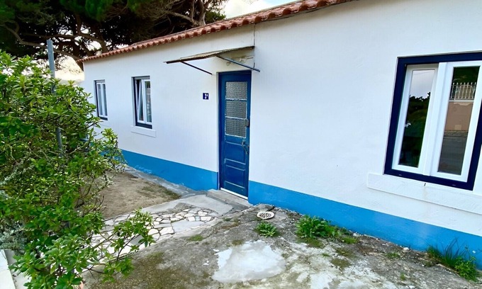 Praia das Macas Casa | Pine & Apple Sintra Beach House