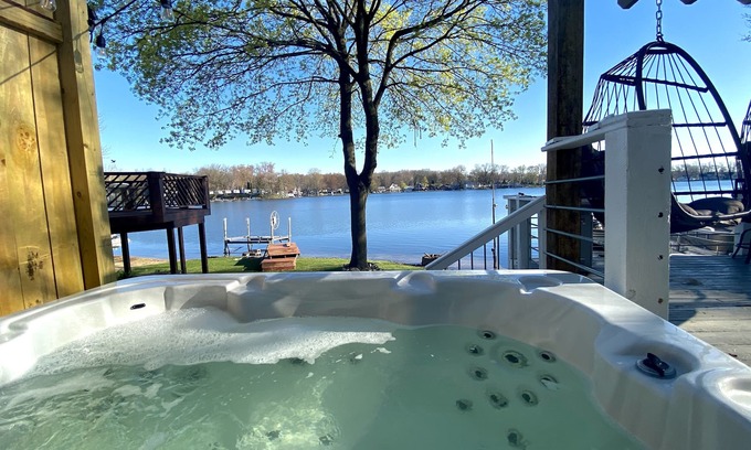 Plainwell Casa | Pine Lake Retreat- sparkling hot tub! Lakeside house with sandy beach lakefront!