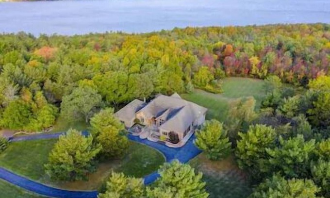 Rushville Casa | The Meadow Collective - Pine View Meadow