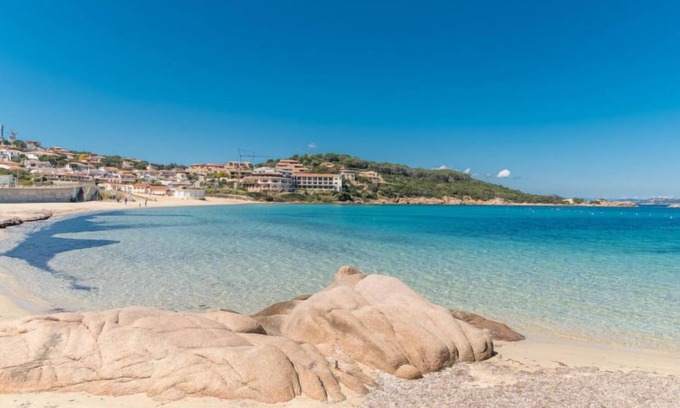 Baja Sardinia Apartamento | Apartamento Pineta Uno (BSA141) en Baia Sardinia - 4 personas, 2 dormitorios