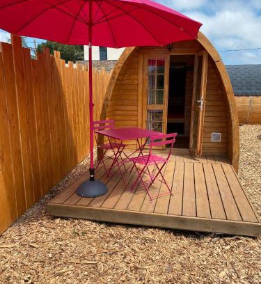 Saint-Andre Casa | Pink Pod