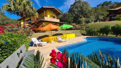 Caiocara Casa | Piscina Climatizada em condomínio - Atibaia SP