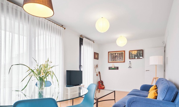 Soto de la Marina Apartamento | Piso moderno en la costa Cántabra