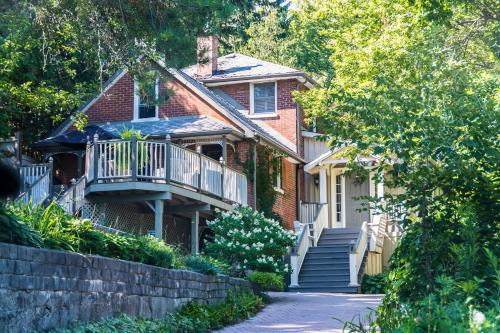 Port Hope Cama Y Desayuno | Plantation House Bed & Breakfast