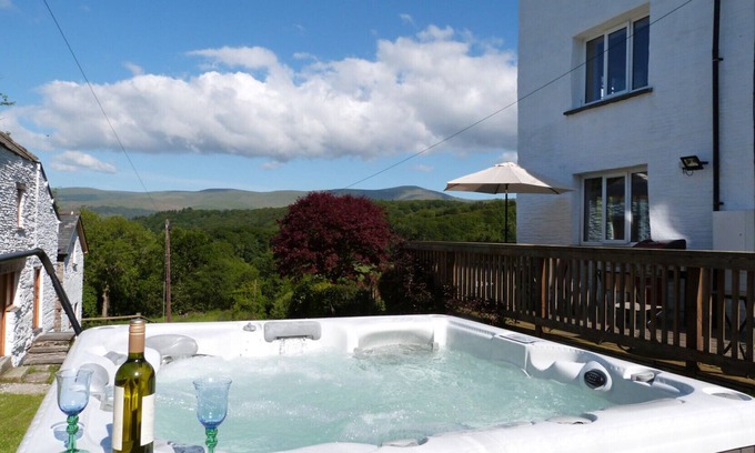 Derwenlas Casa | Plas Rhiwlas - Cinco Habitaciones Casa, Capacidad 10