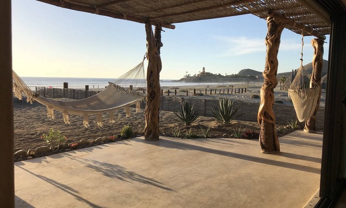 Cerritos Casa | Playa Los Cerritos Casa frente al mar en la playa de natación y surf más popular