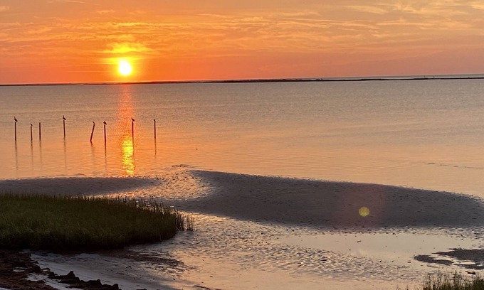 Franklin County Casa | “Playing Hooky” a relaxing waterfront paradise.