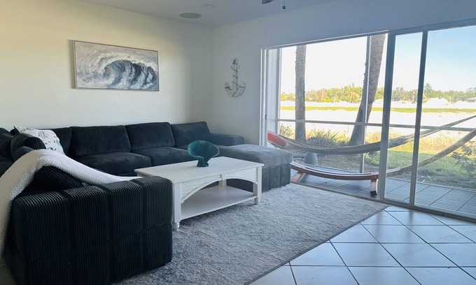 Bonita Springs Casa | Pleasant space near beautiful gulf beaches!