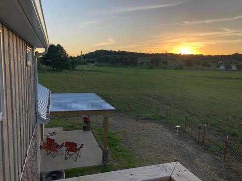 Columbia Casa | Pleasant Valley Farm Dairy Barn writer's retreat