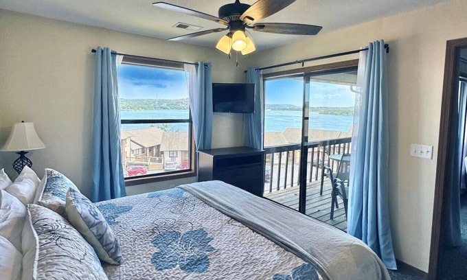 Kimberling City Apartamento | Pleasure Point at Kimberling Crossing