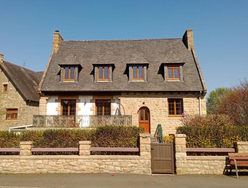 Beaussais-sur-Mer Casa | Ploubalay Chambres Cuisine Séjour