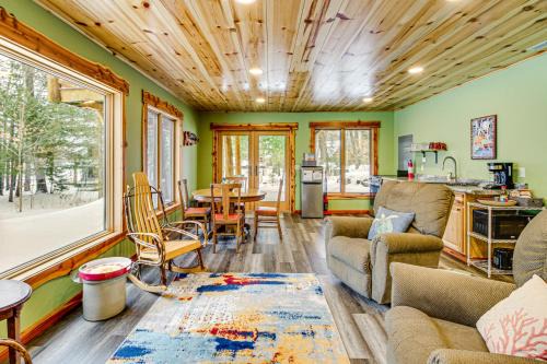 Grand Rapids Apartamento | Pokegama Lake Vacation Rental with Shared Boat Dock!