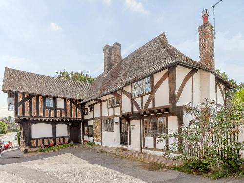Lingfield Casa | Pollard Cottage
