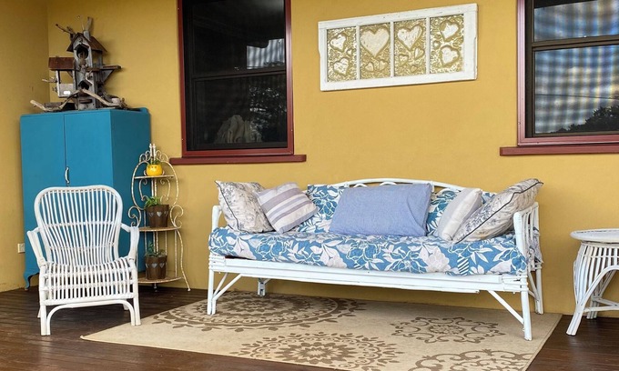 Pomona Casa | Pomona Noosa Hinterland Homestay, Heritage accommodation home in Pomona