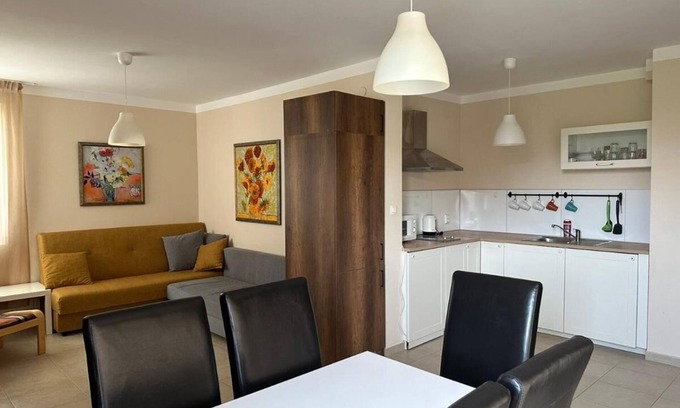 Pomorie Apartamento | Pomorie residence Lovely 2-bedroom apartment 250 meters from the sand beach