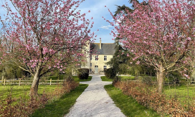 Monfreville Casa | POND COTTAGE - Château de Monfréville -