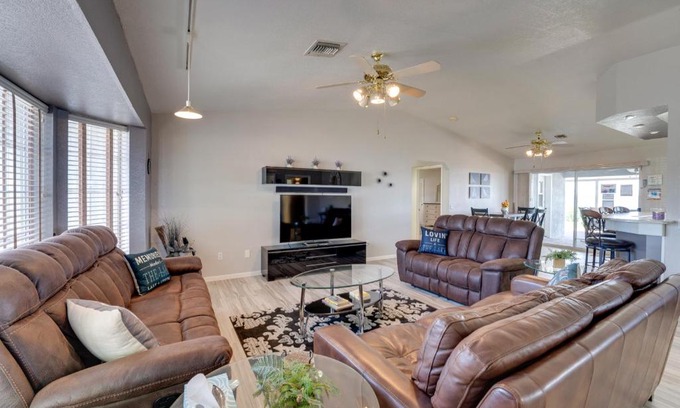 Lake Havasu City Casa | Pool and Views Pet-Friendly Lake Havasu Gem