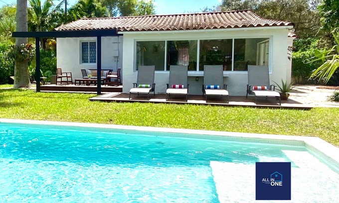Miami Shores Casa | **Pool** | Close to SoBe | Wynwood | Design District