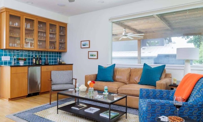 Westfield Casa | Pool, Free Parking, King Bed - The Casa - Portoro