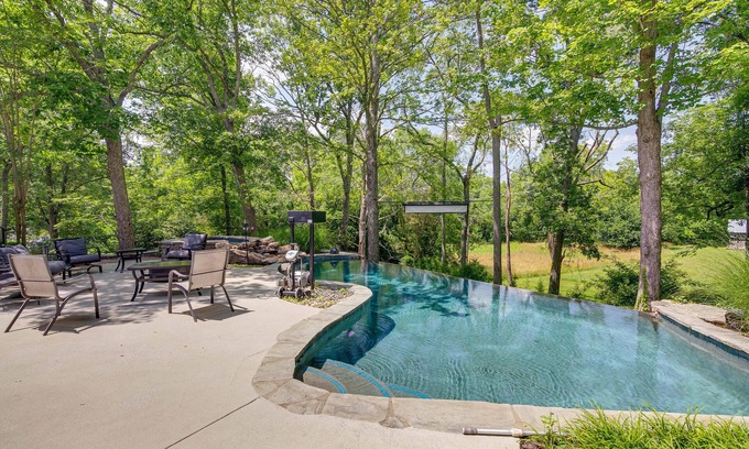 Franklin Casa | Pool, Hot Tub & Outdoor Theater: Franklin Retreat