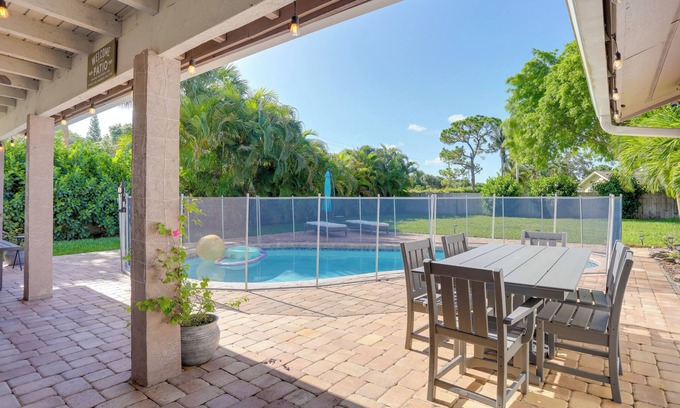 Wellington Casa | Pool Oasis & Fenced Yard: Central Wellington Home