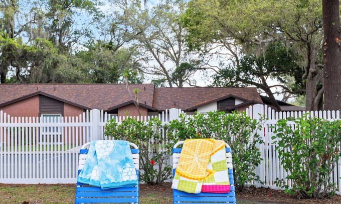 Temple Terrace Villa | Pool, Private Yard, Grill, Massage Bed Within 2 miles of USF, Moffit Center