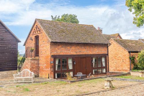 Dumbleton Casa | Poplar Cottage - Historic Barn in Dumbleton