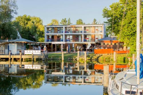 Balatonmariafurdo Cama Y Desayuno | Port étterem&panzió