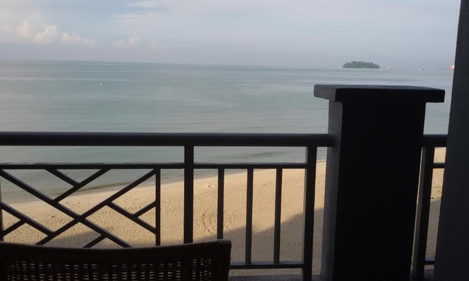 Taman Haji Zainal Apartamento | Port Dickson apartment, marina bay view