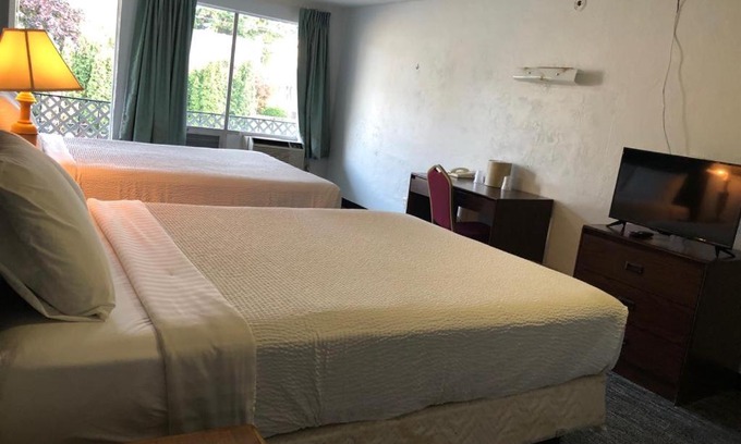 Overlook Hotel | Portland Super Value Inn