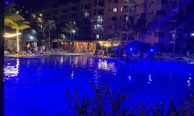 Praia do Jardim Apartamento | Porto bali resort Angra dos reis vista mar